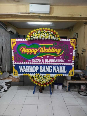 Papan Bunga di Poris Plawad Indah